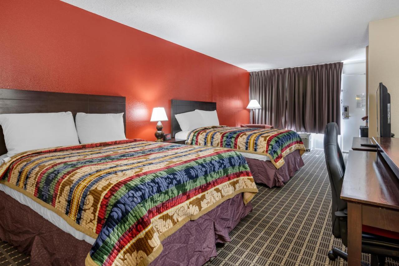 Clarion Inn Brunswick Exteriér fotografie